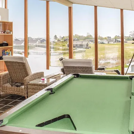 3 Bedroom Stunning In Rudkobing Holiday home